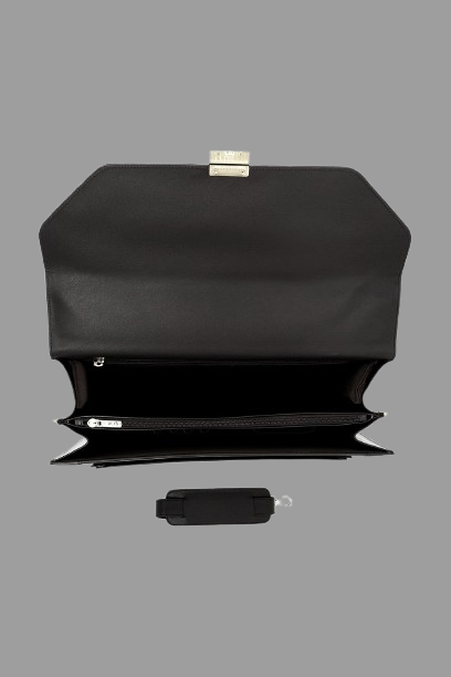 Executive Black Leather Laptop Briefcase – Premium Business Bag for Men